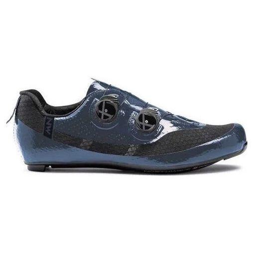 Velo Store - UK Shiny bike shoes Northwave Mistral Plus | Extra 10% off with Subscription, Postage £16.79 to UK Fedex.